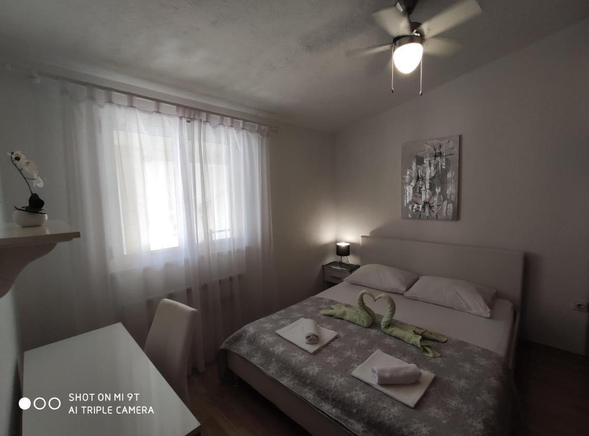 Apartment Burich Makarska Exterior photo